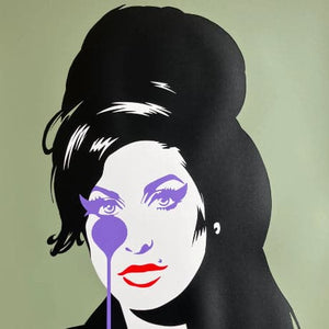Amy Winehouse, Khaki