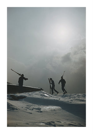 Cranmore Mountain Skiers photographic art print by Slim Aarons | Enter Gallery