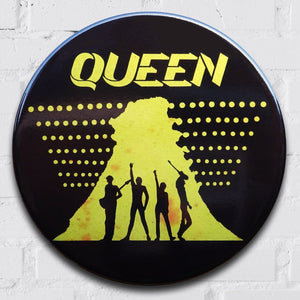 Queen, Giant 3D Vintage Pin Badge