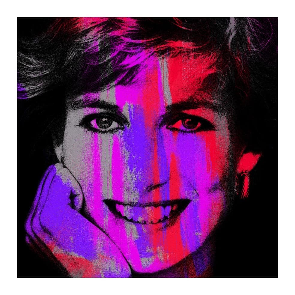 Princess Diana, Medium
