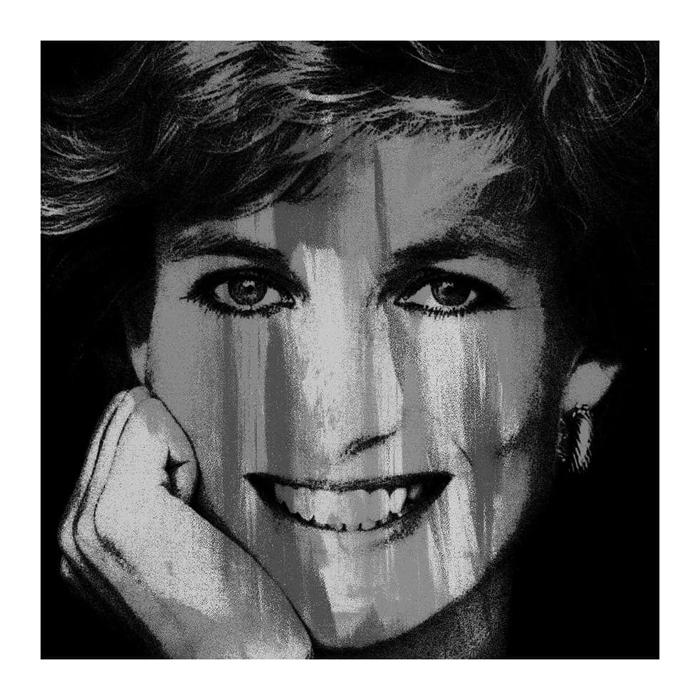 Princess Diana, Medium