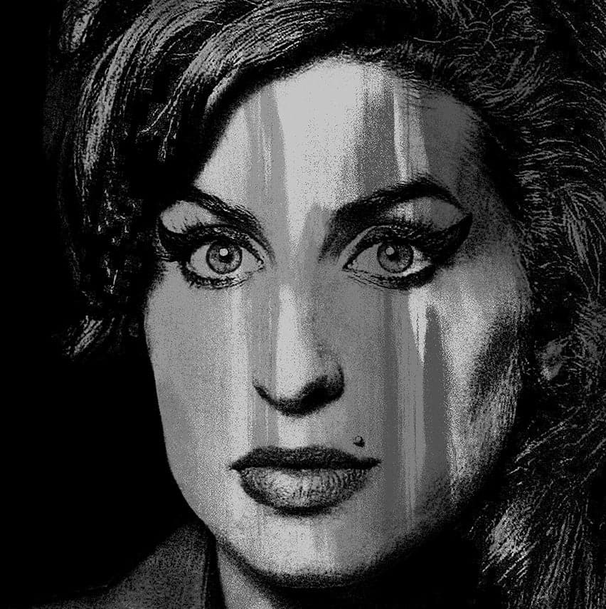 Amy Winehouse, Large Canvas